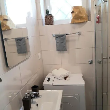 Max,free Parking 아파트 *