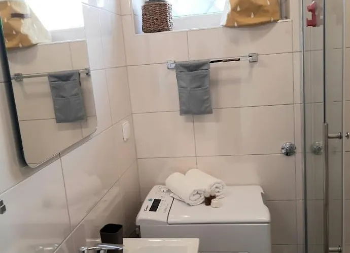 Max,free Parking Апартаменты *